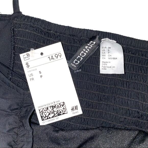 NWT H&M Black Gathered Tank Crop Top Size Small - Picture 3 of 10